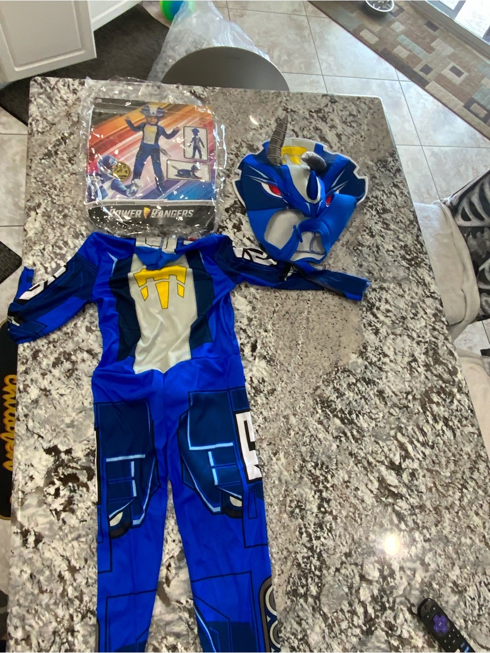 Power Ragers costume size s(4-6)